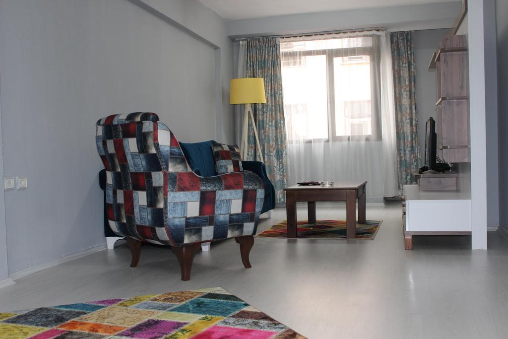 Carsi Apart Izmir Bagian luar foto