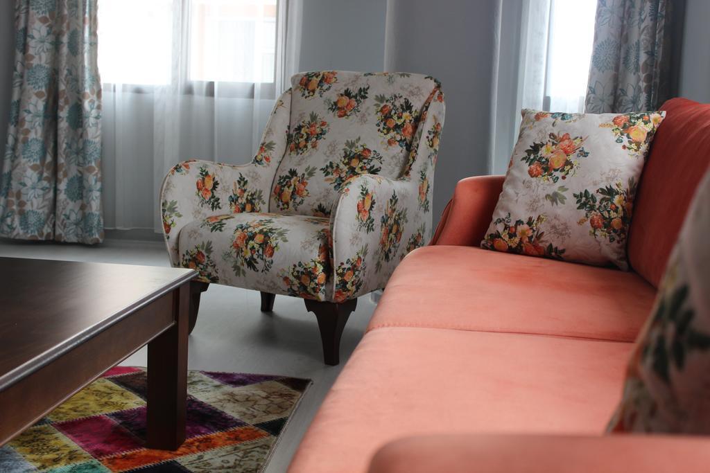 Carsi Apart Izmir Bagian luar foto