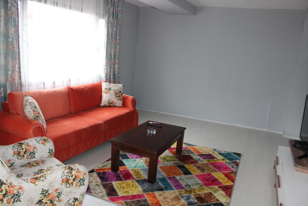 Carsi Apart Izmir Bagian luar foto