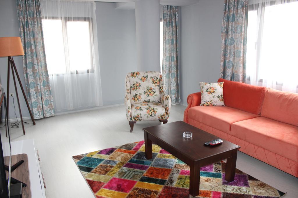 Carsi Apart Izmir Bagian luar foto
