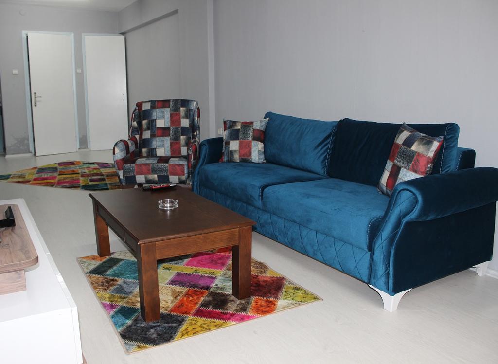 Carsi Apart Izmir Bagian luar foto